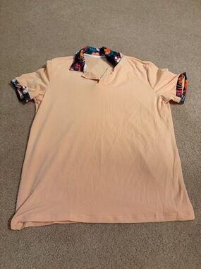 SHEIN Peach Polo with Floral Contrast Collar